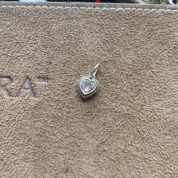 Pandora Heart Pendant - Picture 3 of 3